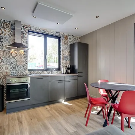 Spacious In Julianadorp * Julianadorp