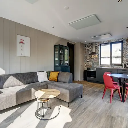 Vakantiehuis Spacious In Julianadorp