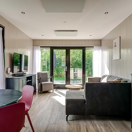 Spacious In Julianadorp Vakantiehuis