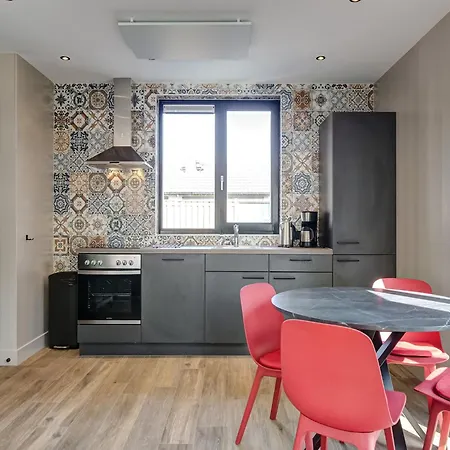 Spacious In Julianadorp * Julianadorp