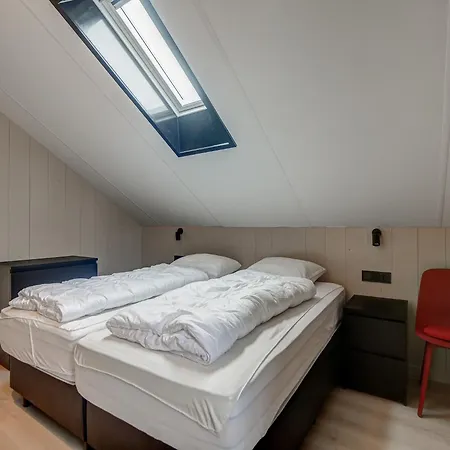 Spacious In Julianadorp * Julianadorp