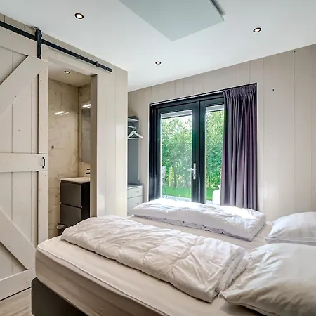 Spacious In Julianadorp Vakantiehuis Julianadorp