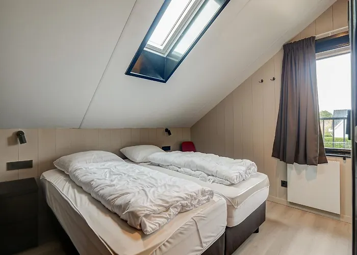 Spacious In Julianadorp *