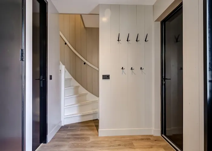 Spacious In Julianadorp * Julianadorp