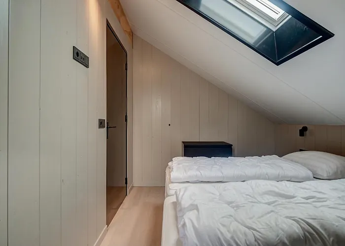 Spacious In Julianadorp